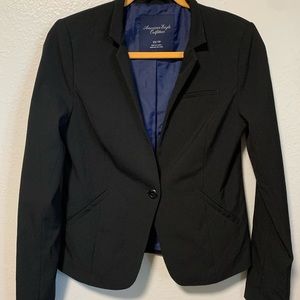 American Eagle woman’s blazer sz xs black one  button closure